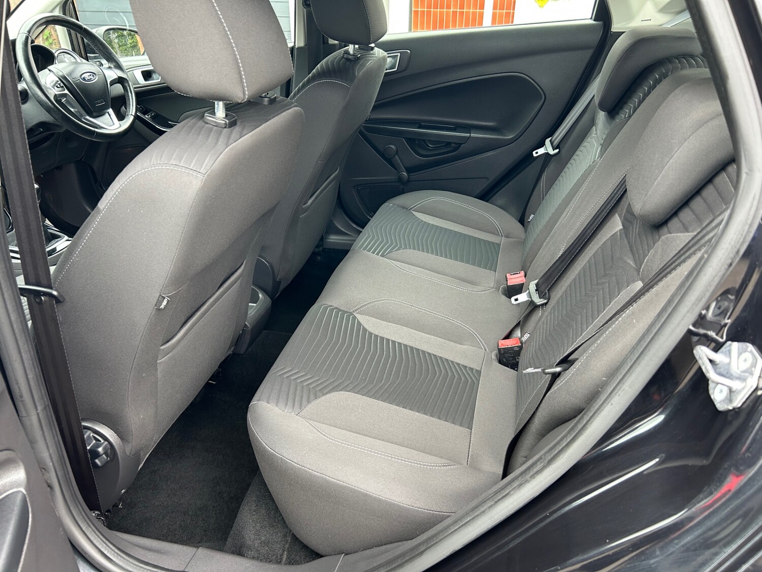 Used Ford Fiesta 2015 for sale - 76194682: Photo 12