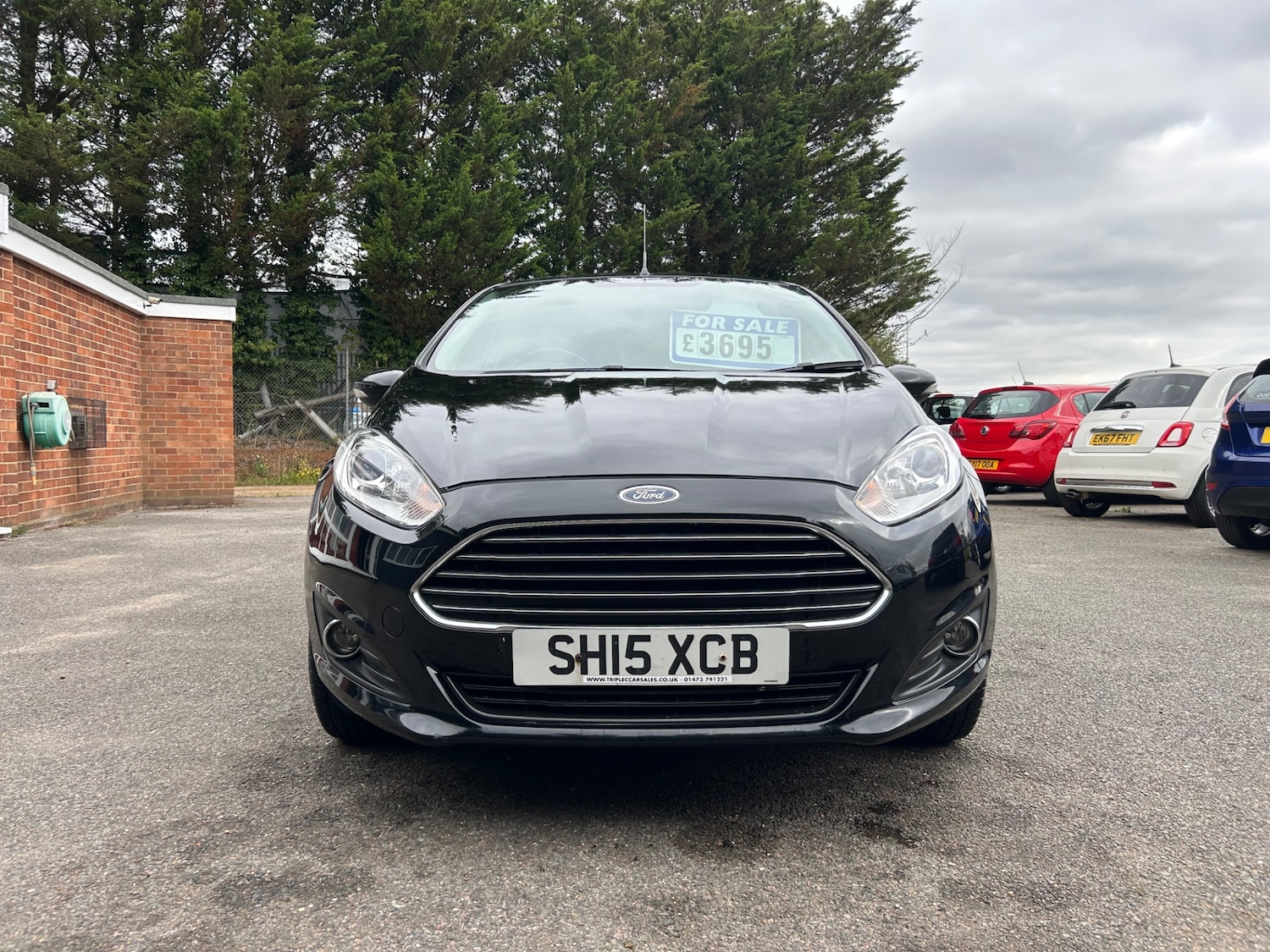 Used Ford Fiesta 2015 for sale - 76194682: Photo 2