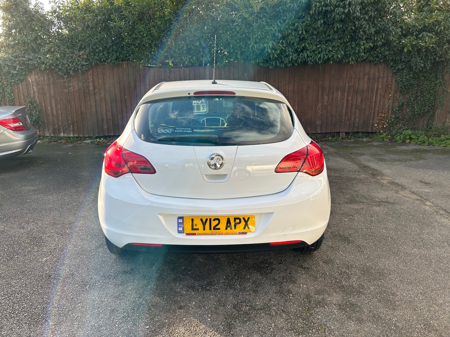 Used Vauxhall Astra 2012 for sale - 76918085: Photo 5