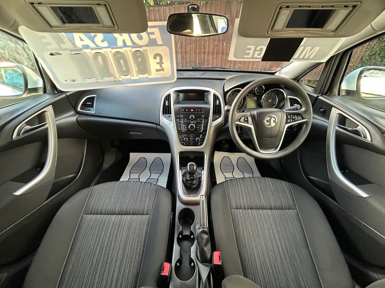 Used Vauxhall Astra 2012 for sale - 76918085: Photo 8