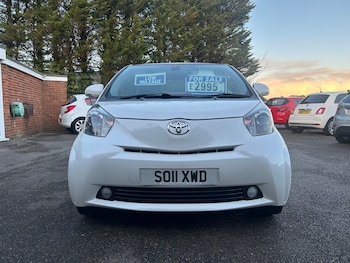 Used Toyota IQ 2011 for sale - 76082803: Photo