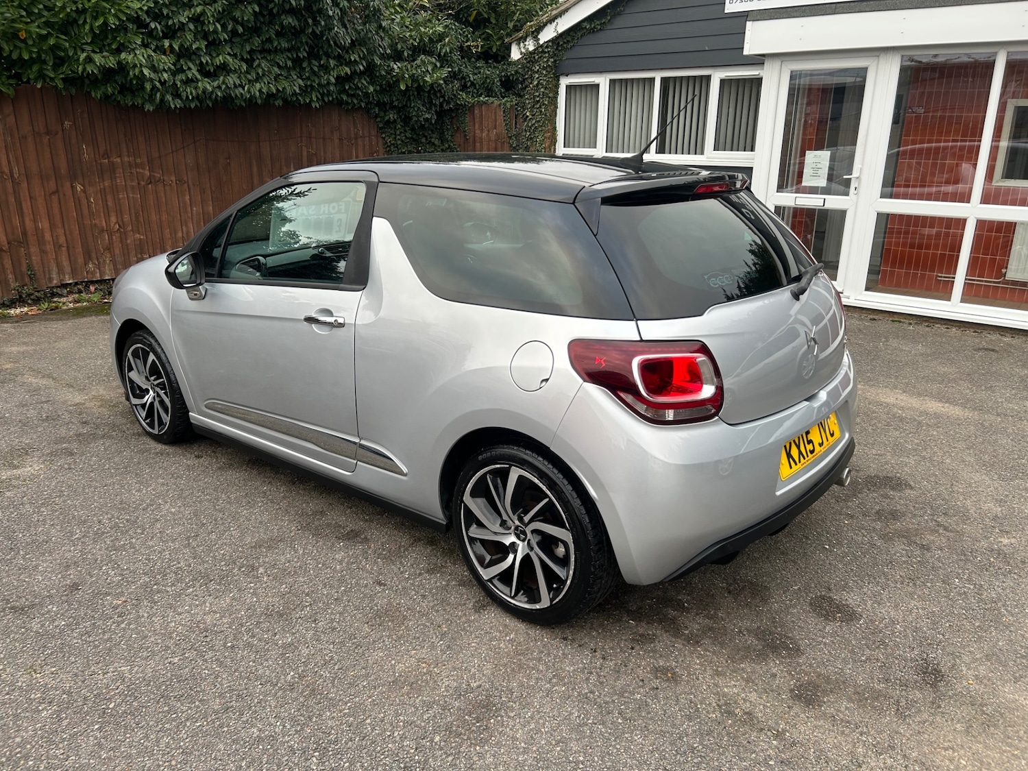 Used DS Automobiles DS 3 2015 for sale - 76651122: Photo 4