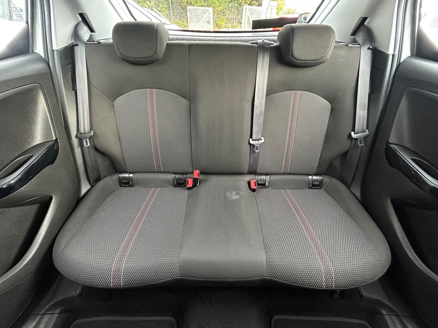 Used Vauxhall Corsa 2016 for sale - 76430612: Photo 11