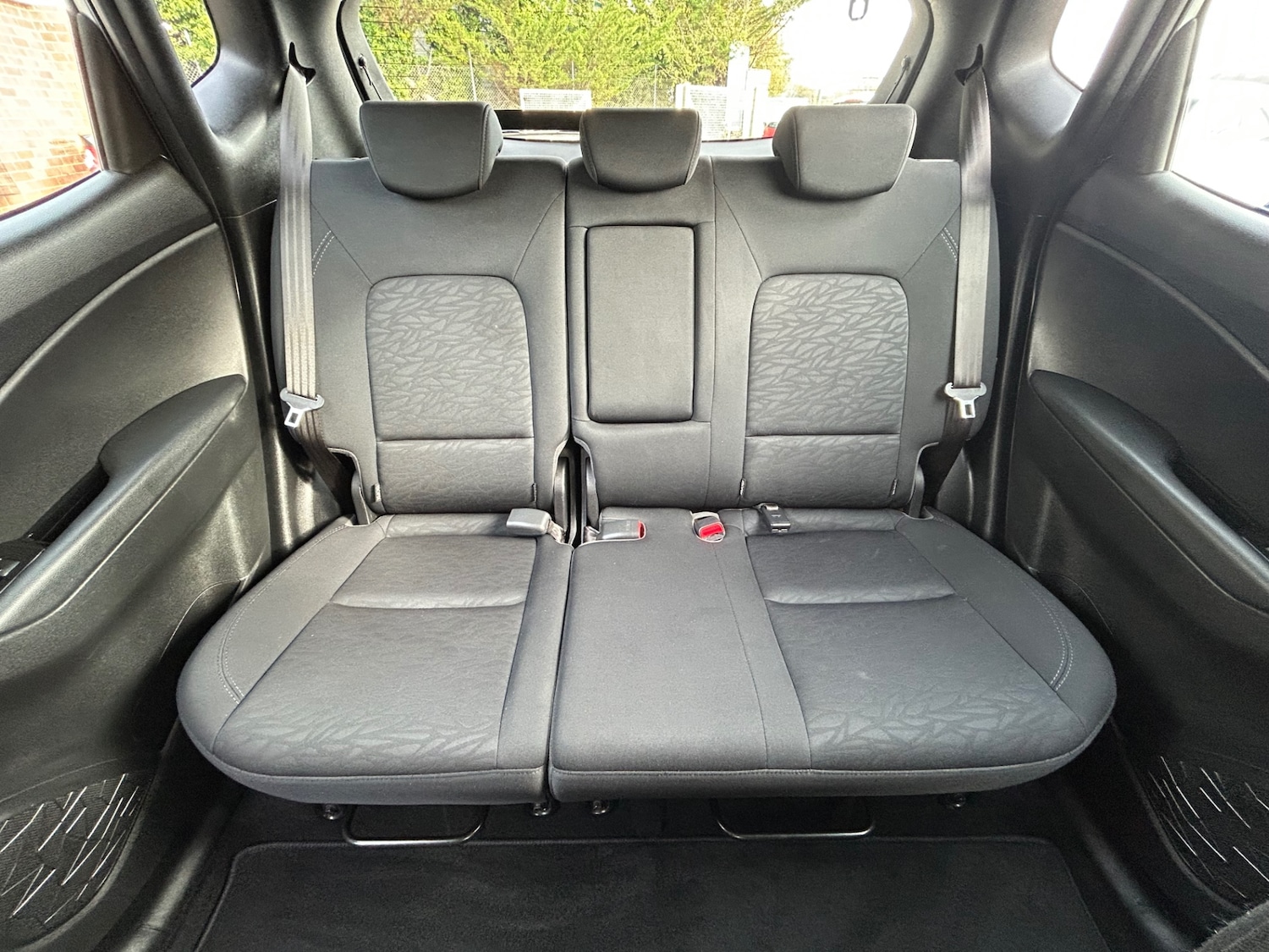 Used Hyundai Ix20 2015 for sale - 76428350: Photo 11