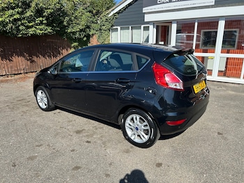 Used Ford Fiesta 2015 for sale - 79514185: Photo