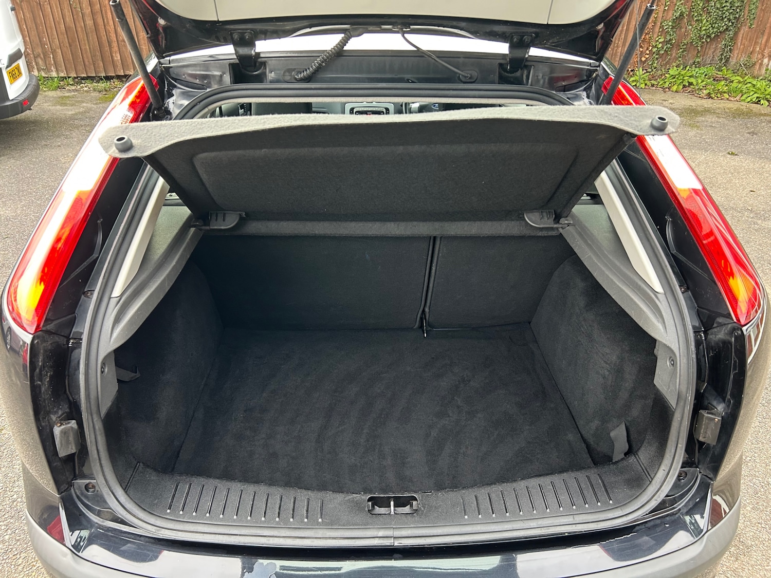 Used Ford Focus 2008 for sale - 77607841: Photo 13