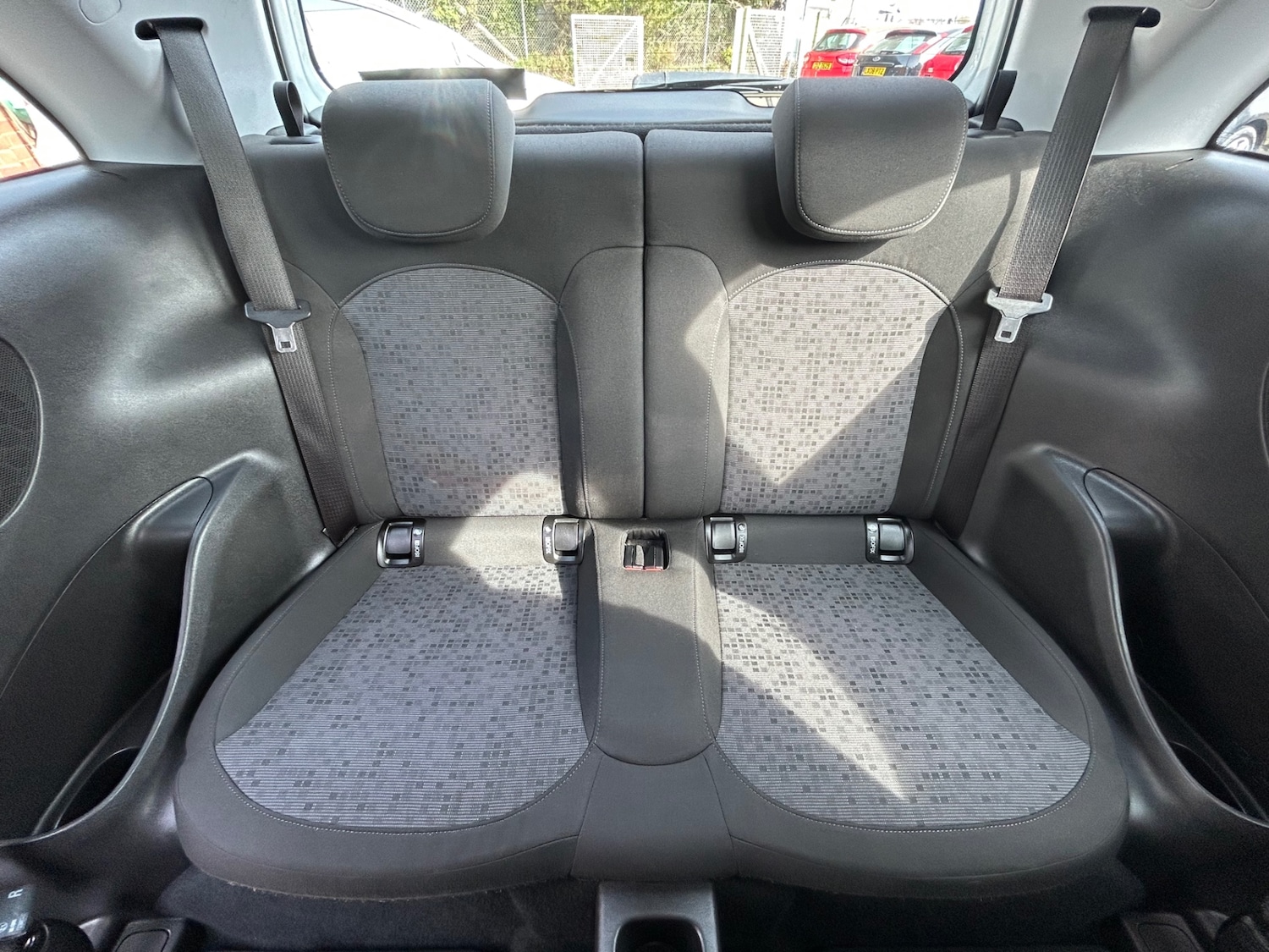 Used Vauxhall ADAM 2015 for sale - 78000874: Photo 11