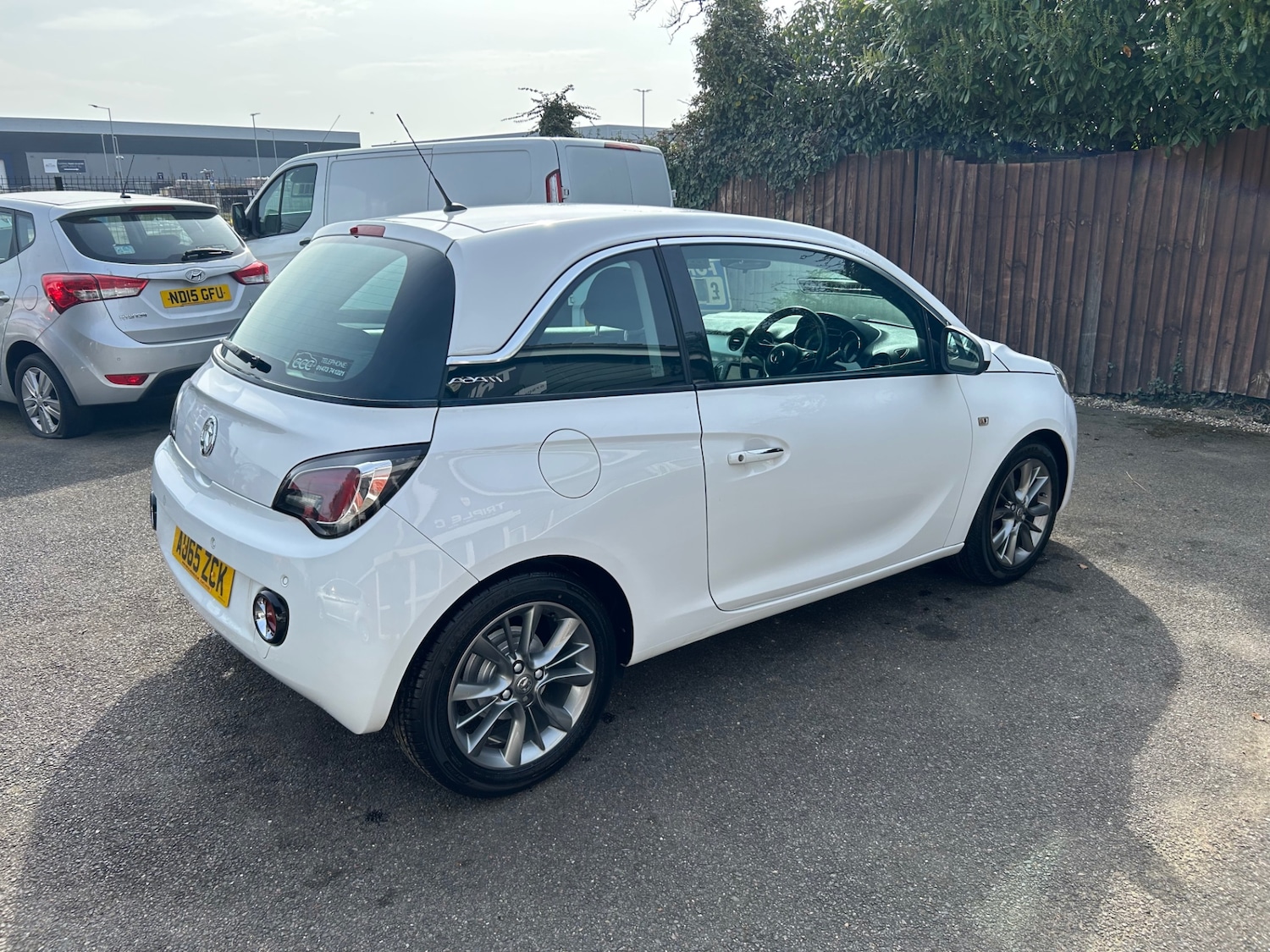 Used Vauxhall ADAM 2015 for sale - 78000874: Photo 6