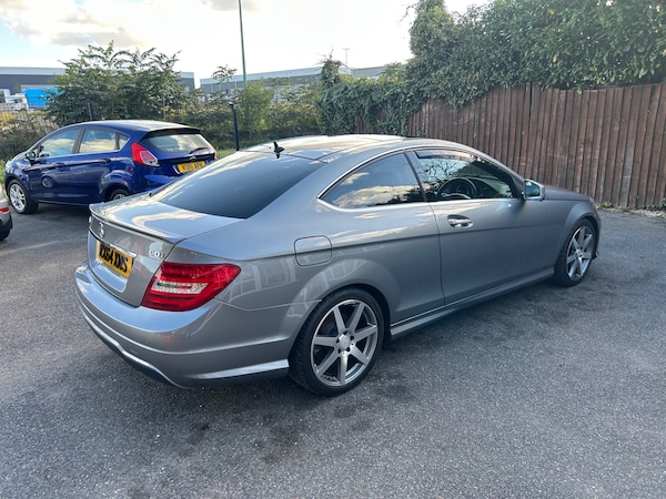Used Mercedes-Benz C-Class 2014 for sale - 76156651: Photo 6