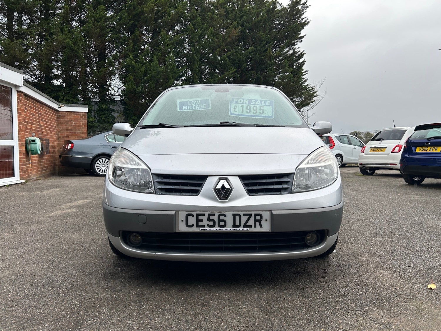 Used Renault Megane 2006 for sale - 76428437: Photo 2