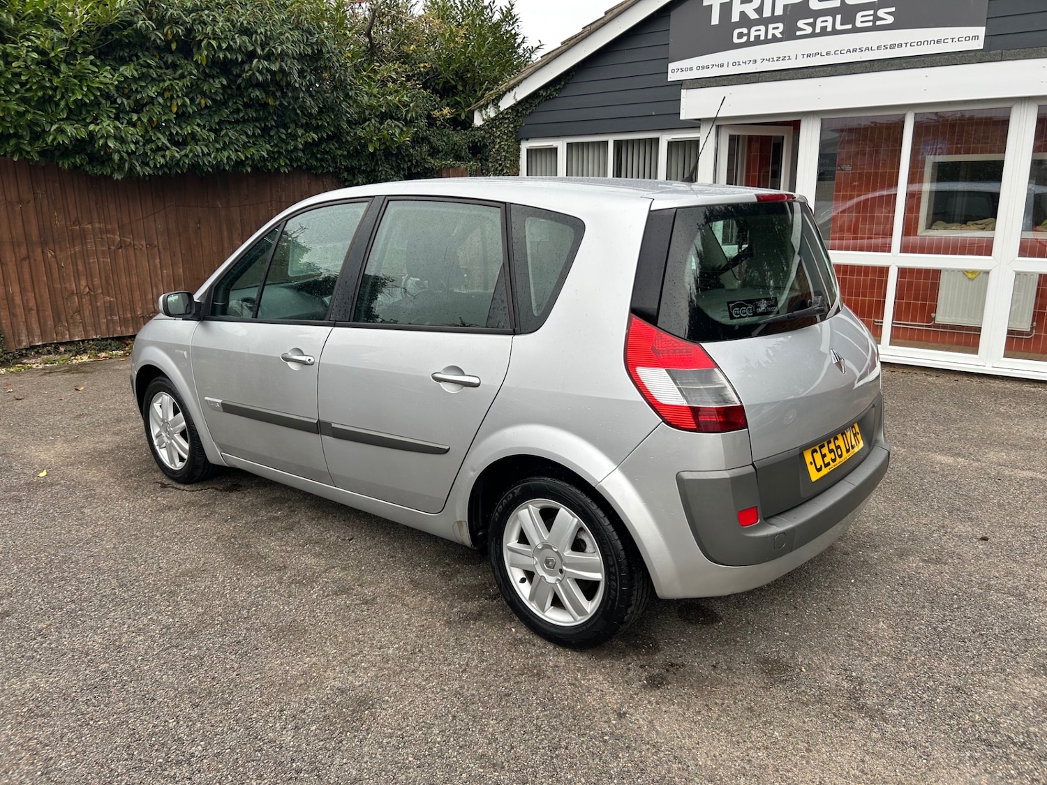 Used Renault Megane 2006 for sale - 76428437: Photo 4