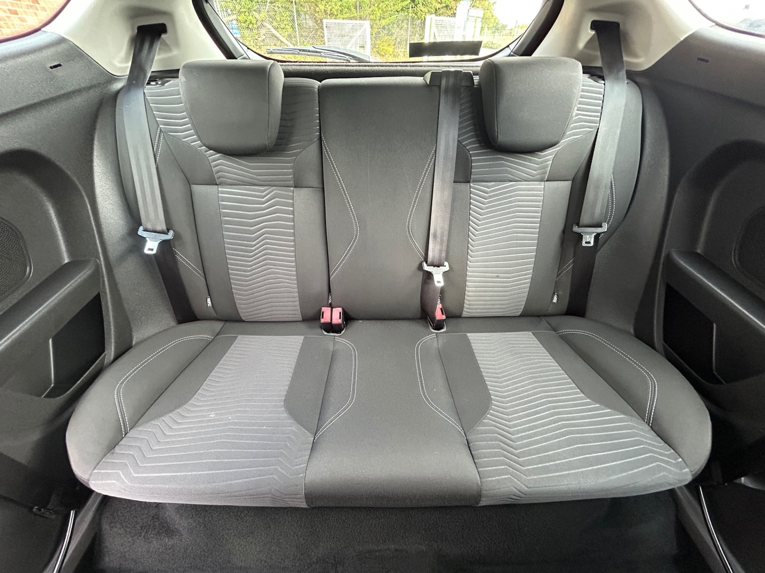 Used Ford Fiesta 2015 for sale - 76222008: Photo 11