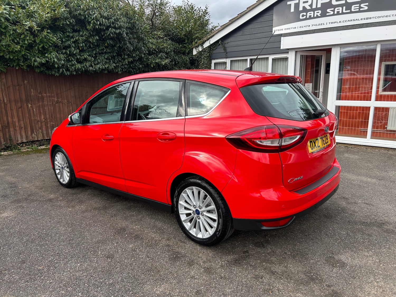 Used Ford C-Max 2017 for sale - 77728900: Photo 4