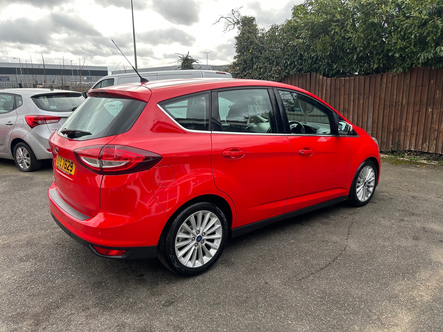 Used Ford C-Max 2017 for sale - 77728900: Photo 6