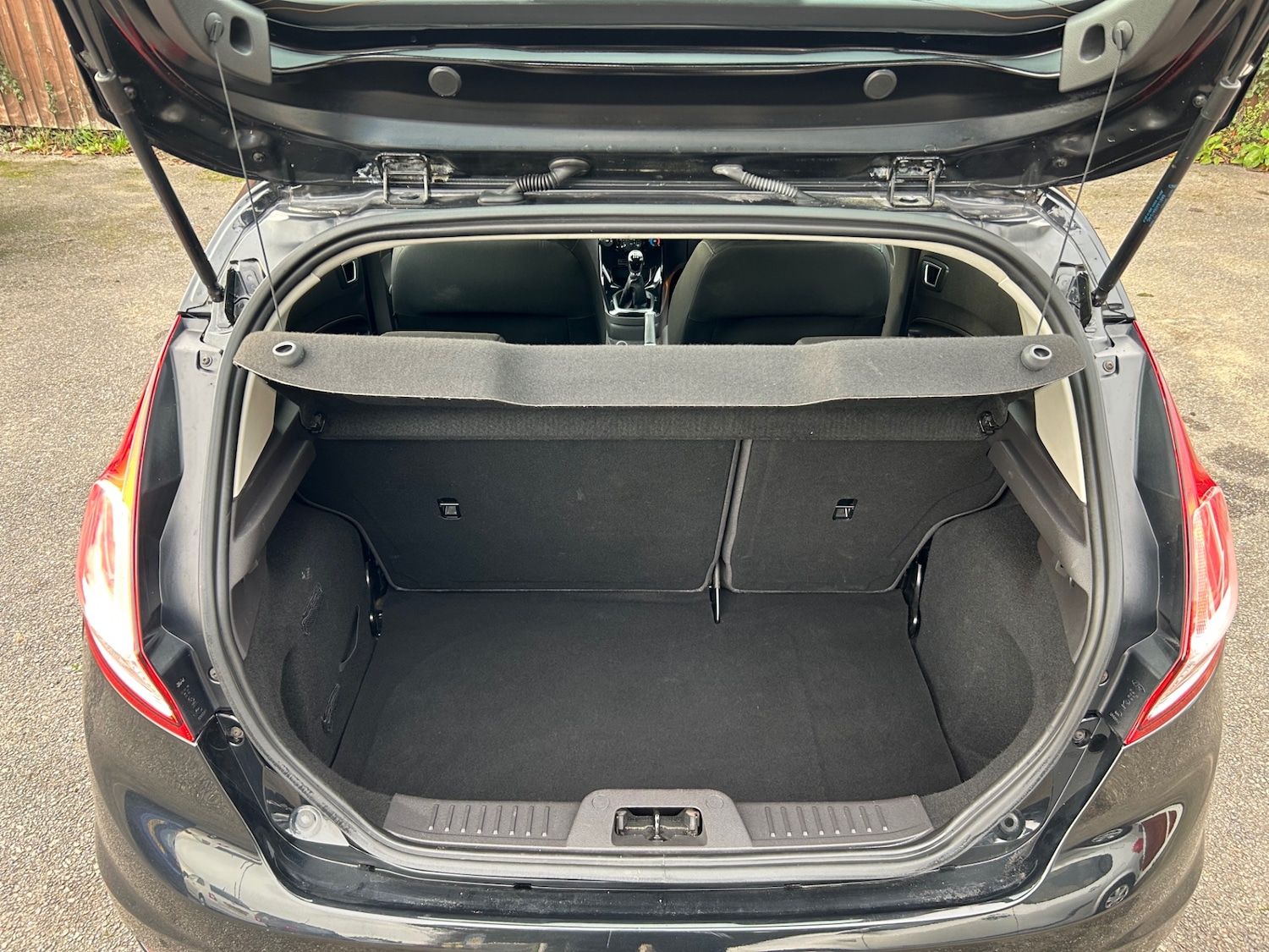 Used Ford Fiesta 2014 for sale - 76971683: Photo 13