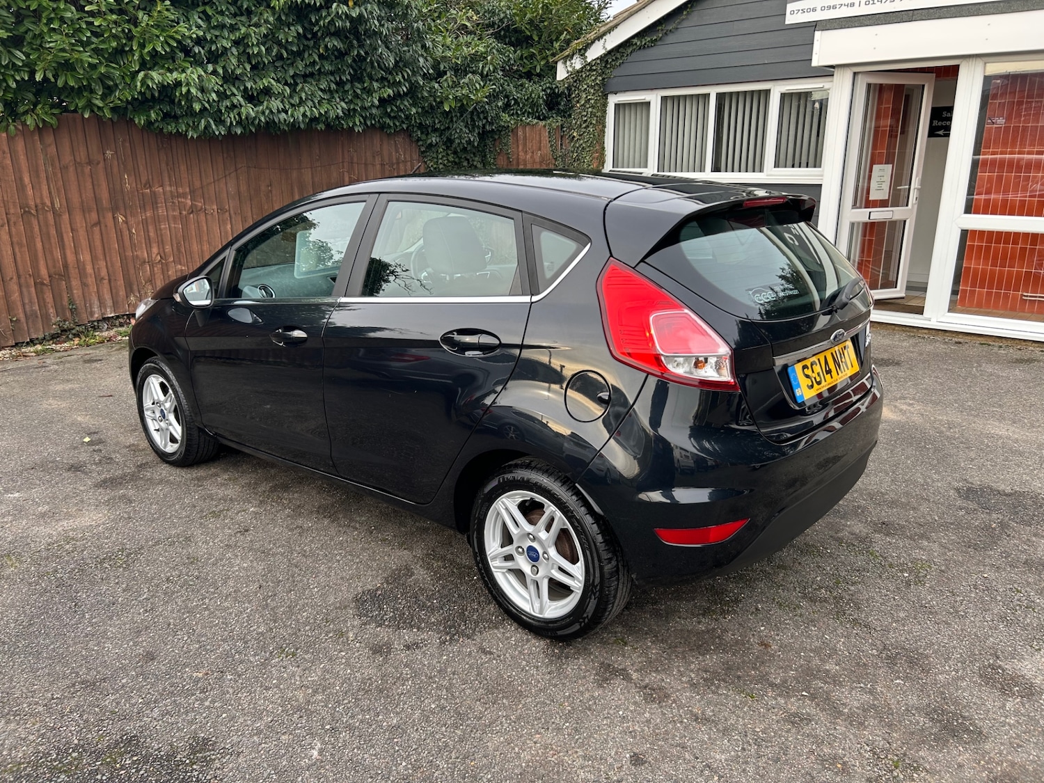 Used Ford Fiesta 2014 for sale - 76971683: Photo 4