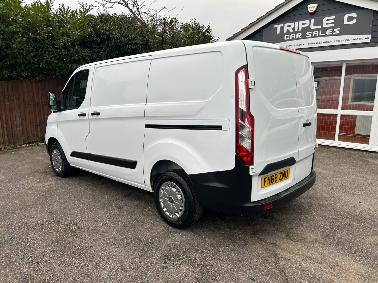 Used Ford Transit Custom 2018 for sale - 76958517: Photo 4