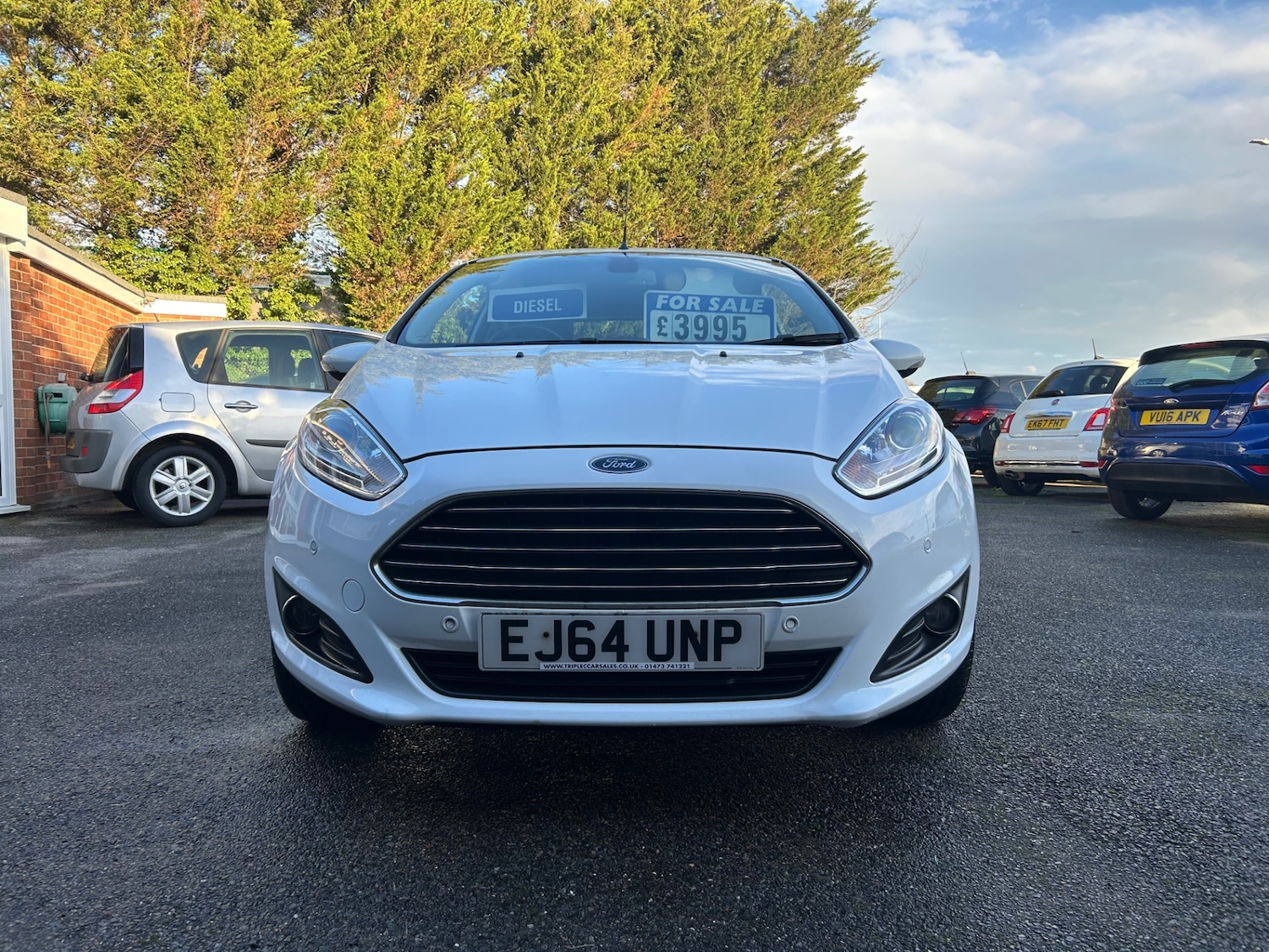 Used Ford Fiesta 2014 for sale - 76817942: Photo 2