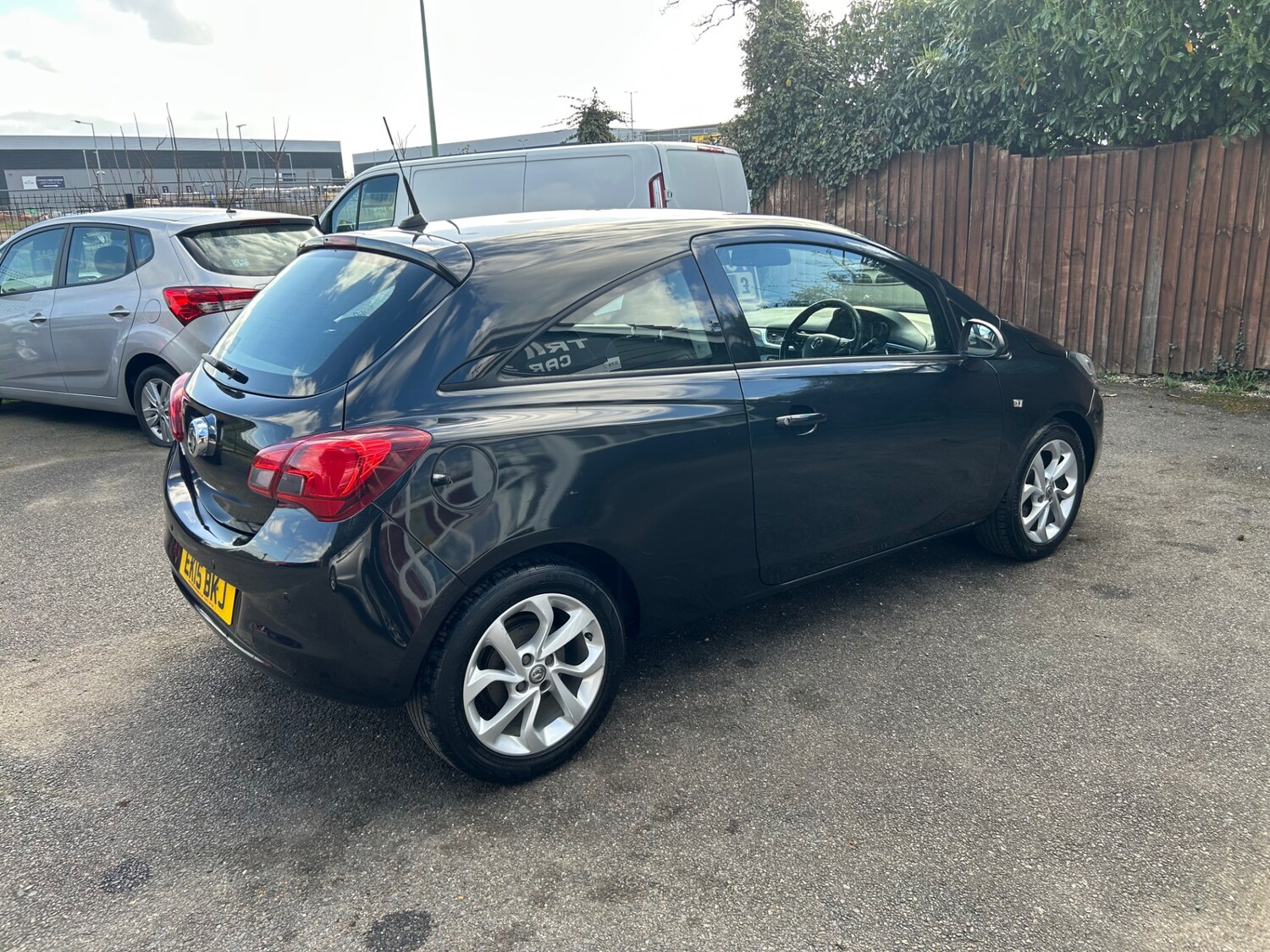 Used Vauxhall Corsa 2015 for sale - 77885789: Photo 6