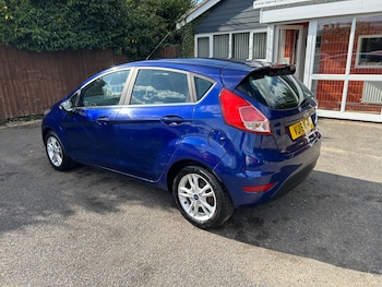Used Ford Fiesta 2016 for sale - 75922615: Photo