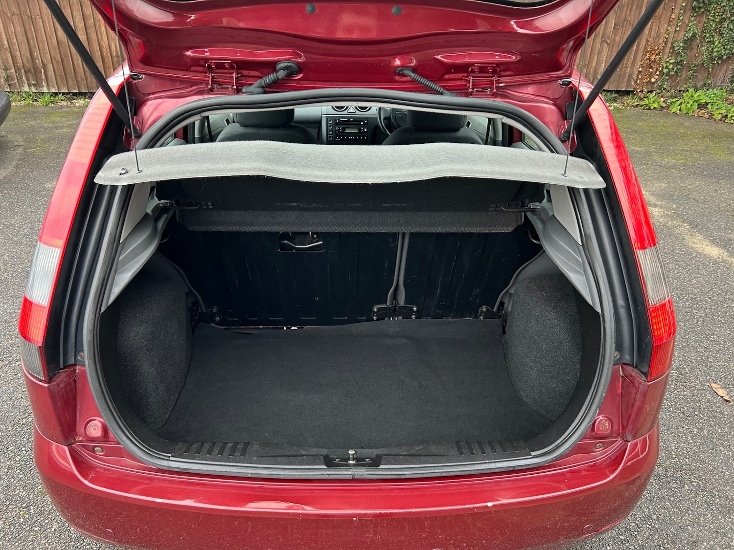 Used Ford Fiesta 2003 for sale - 77431960: Photo 13