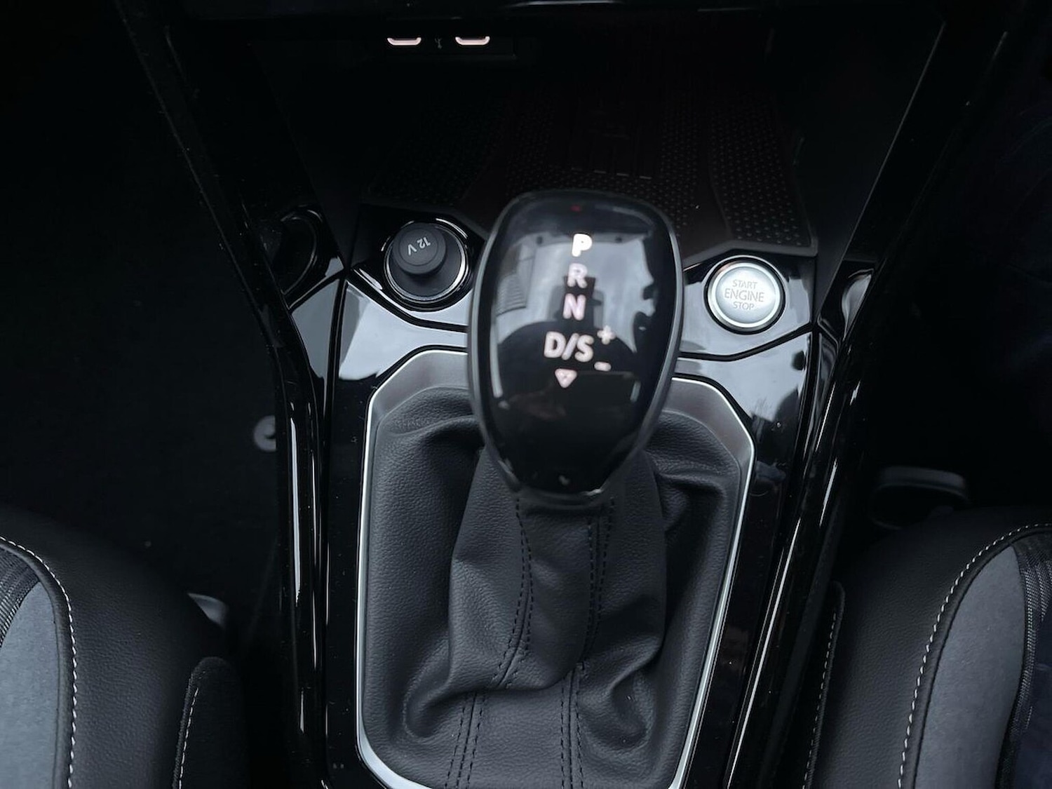 Used Volkswagen T-Roc 2025 for sale - 76490605: Photo 13