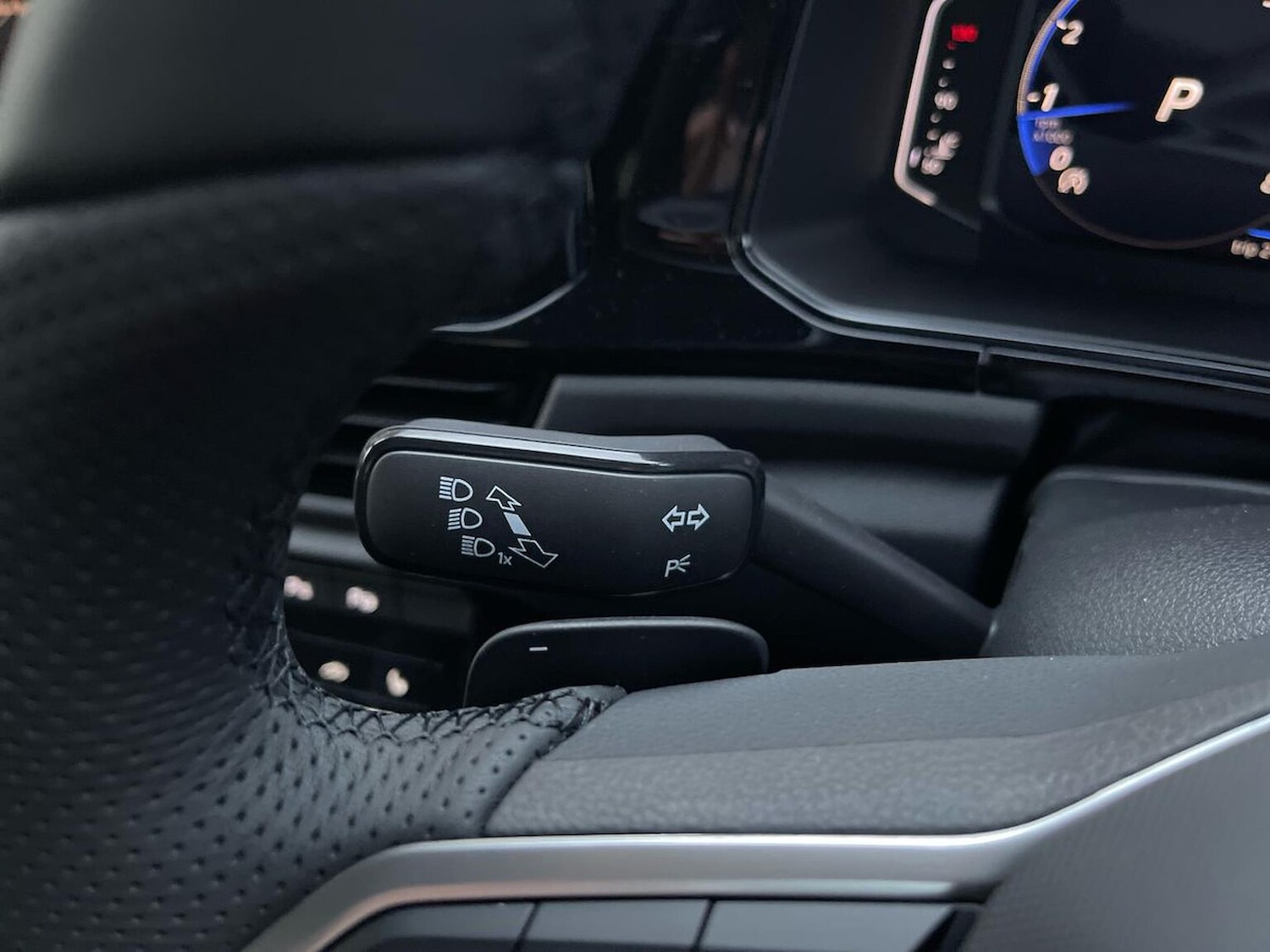 Used Volkswagen T-Roc 2025 for sale - 76490605: Photo 27