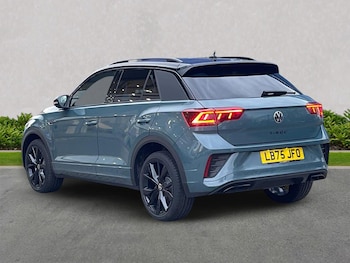 Used Volkswagen T-Roc 2025 for sale - 76490605: Photo