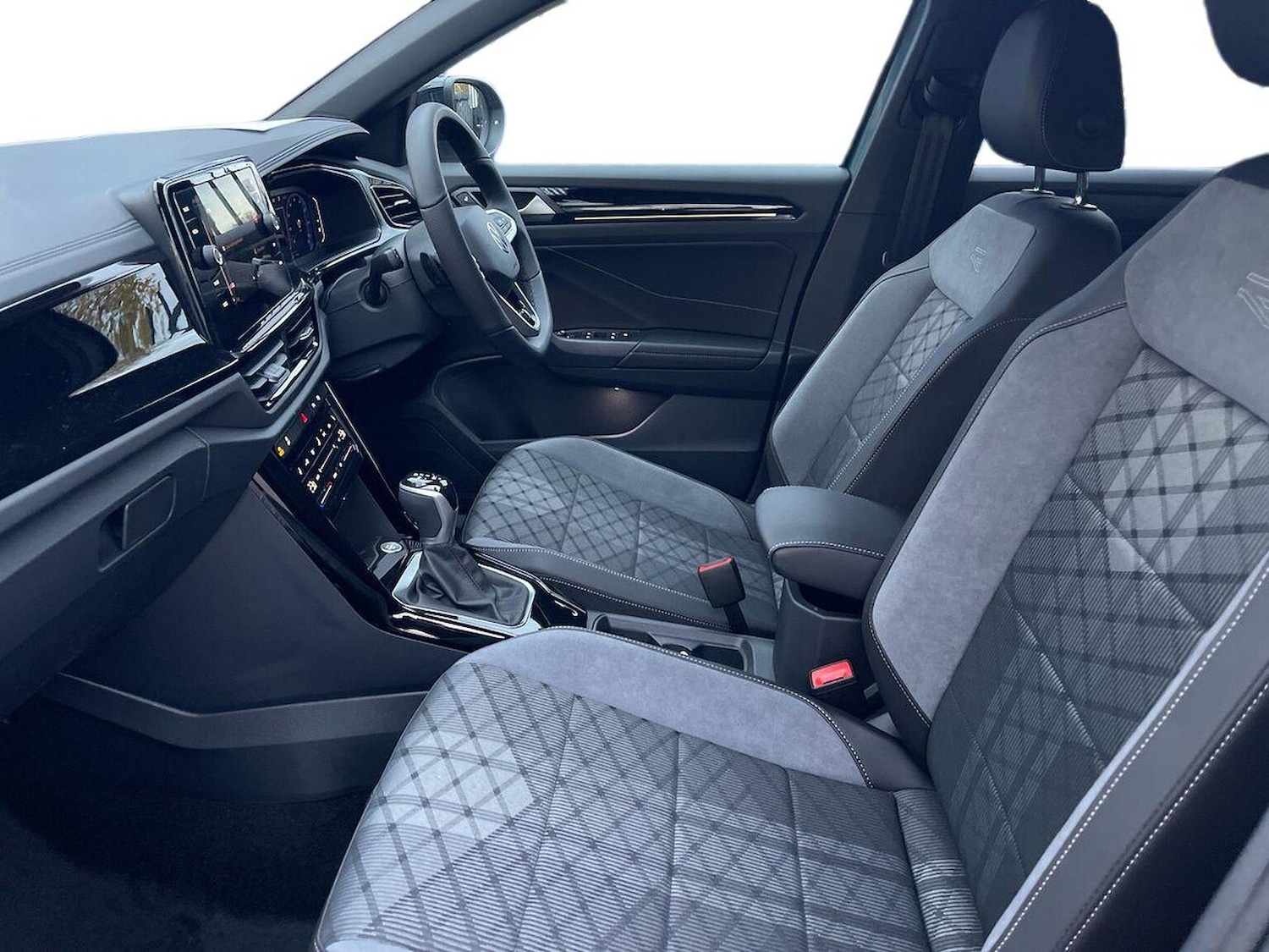 Used Volkswagen T-Roc 2025 for sale - 76490605: Photo 7