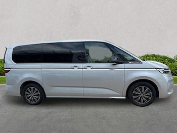 Used Volkswagen Multivan 2024 for sale - 79321654: Photo