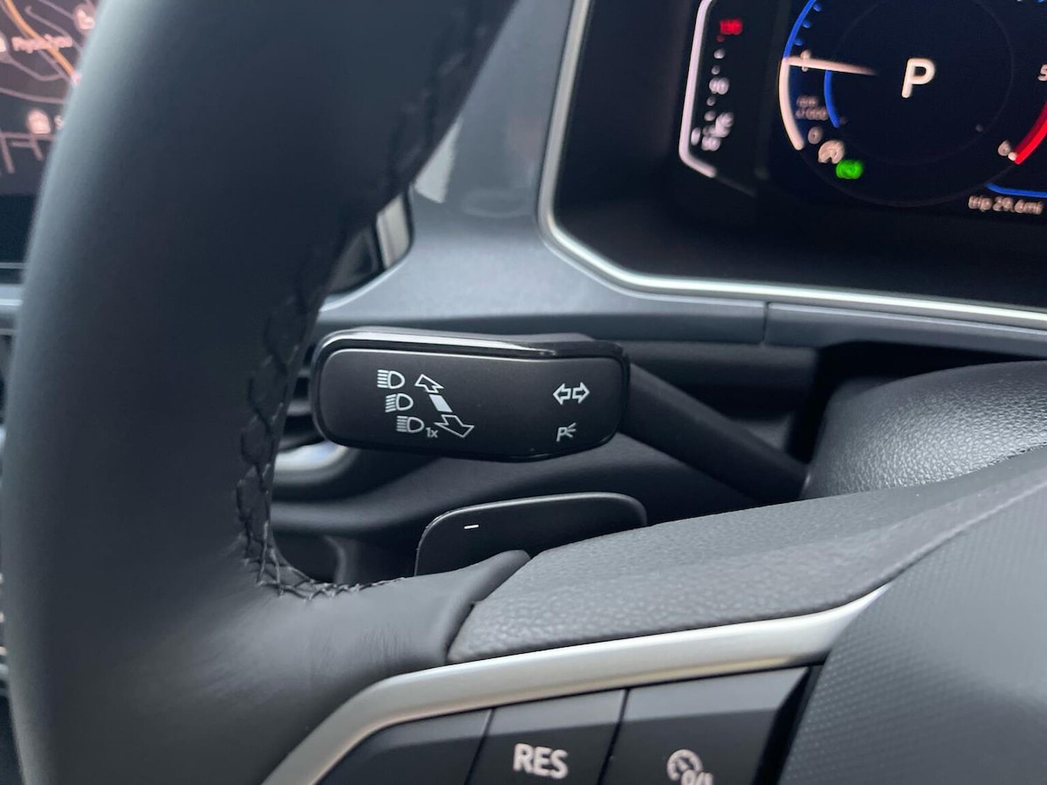 Used Volkswagen T-Roc 2025 for sale - 77487726: Photo 27