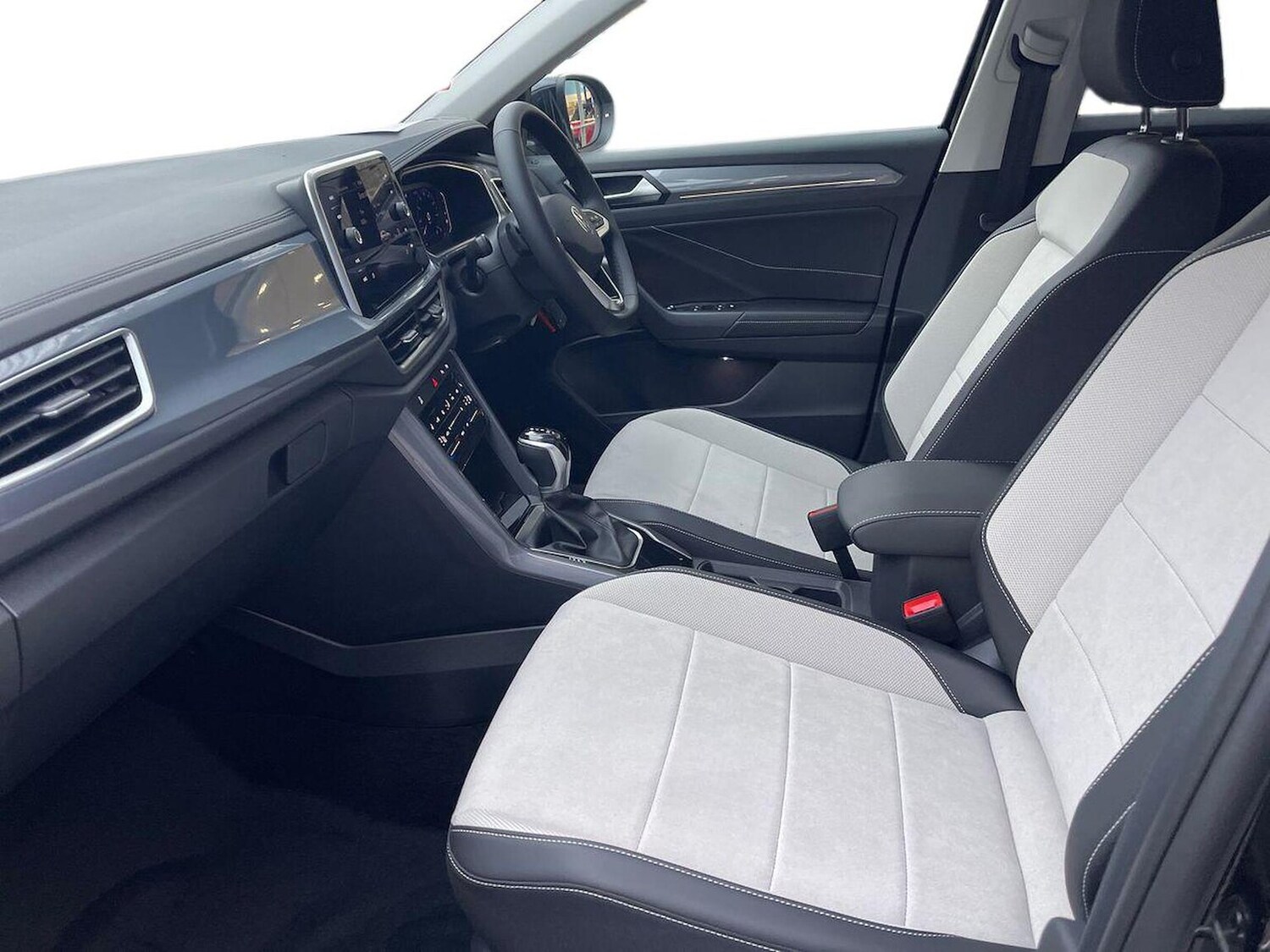 Used Volkswagen T-Roc 2025 for sale - 77487726: Photo 7