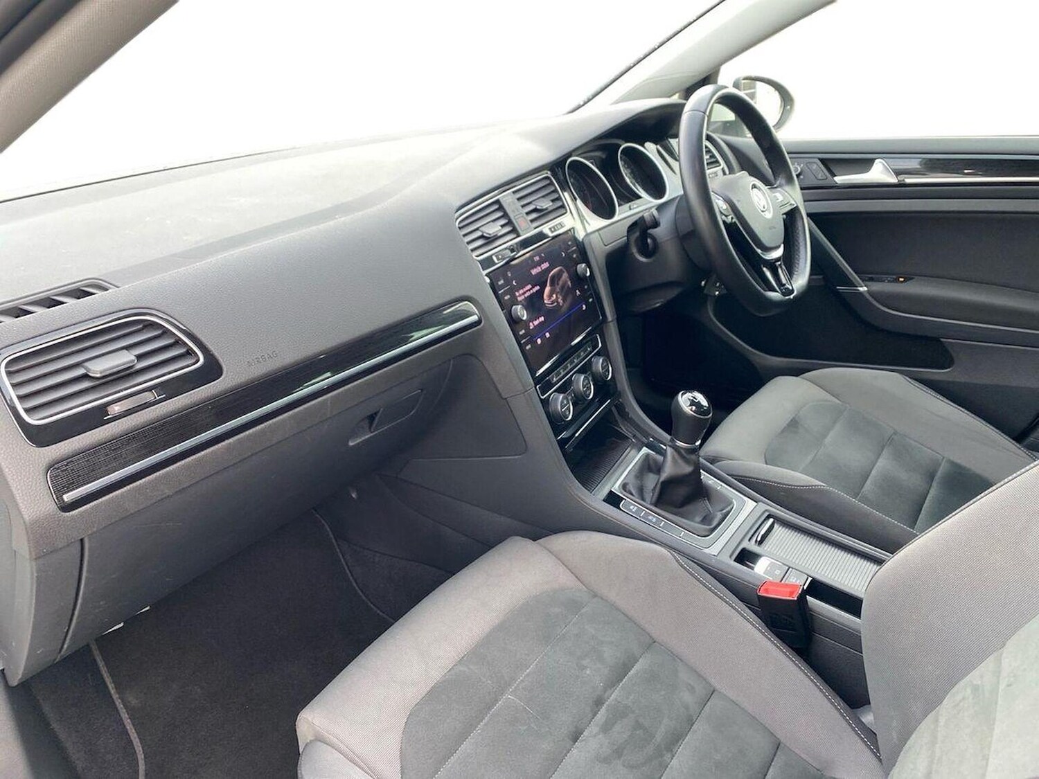 Used Volkswagen Golf 2020 for sale - 78193890: Photo 7