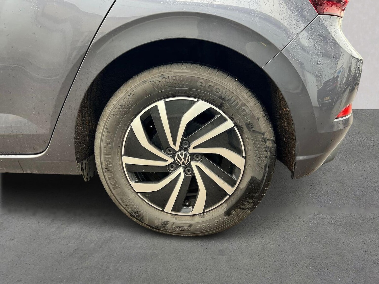 Used Volkswagen Polo 2023 for sale - 76735611: Photo 6