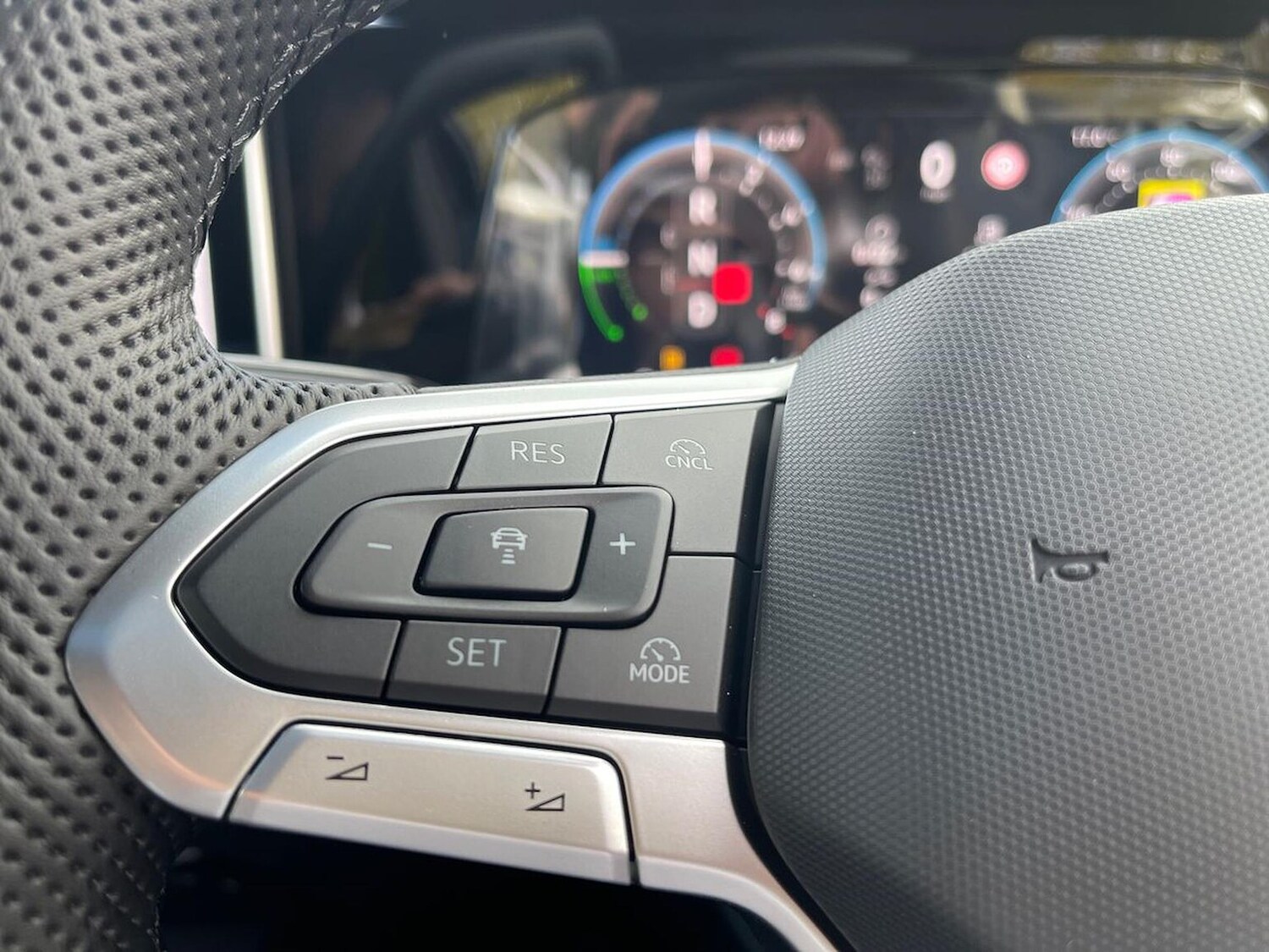 Used Volkswagen Golf 2025 for sale - 76374983: Photo 25