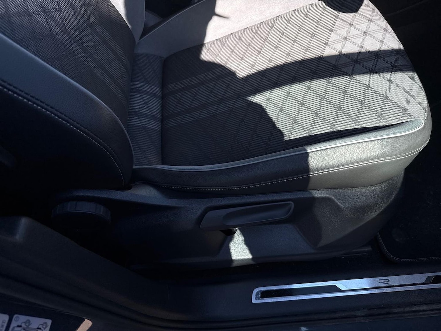 Used Volkswagen Tiguan 2023 for sale - 78194195: Photo 30