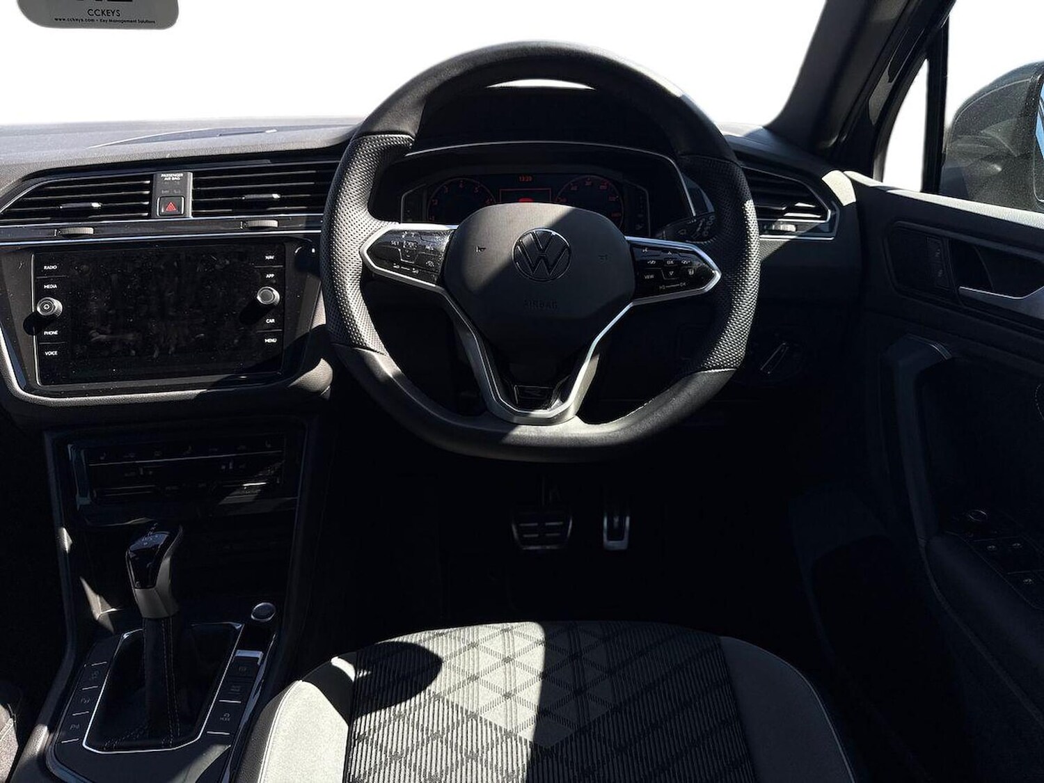 Used Volkswagen Tiguan 2023 for sale - 78194195: Photo 9