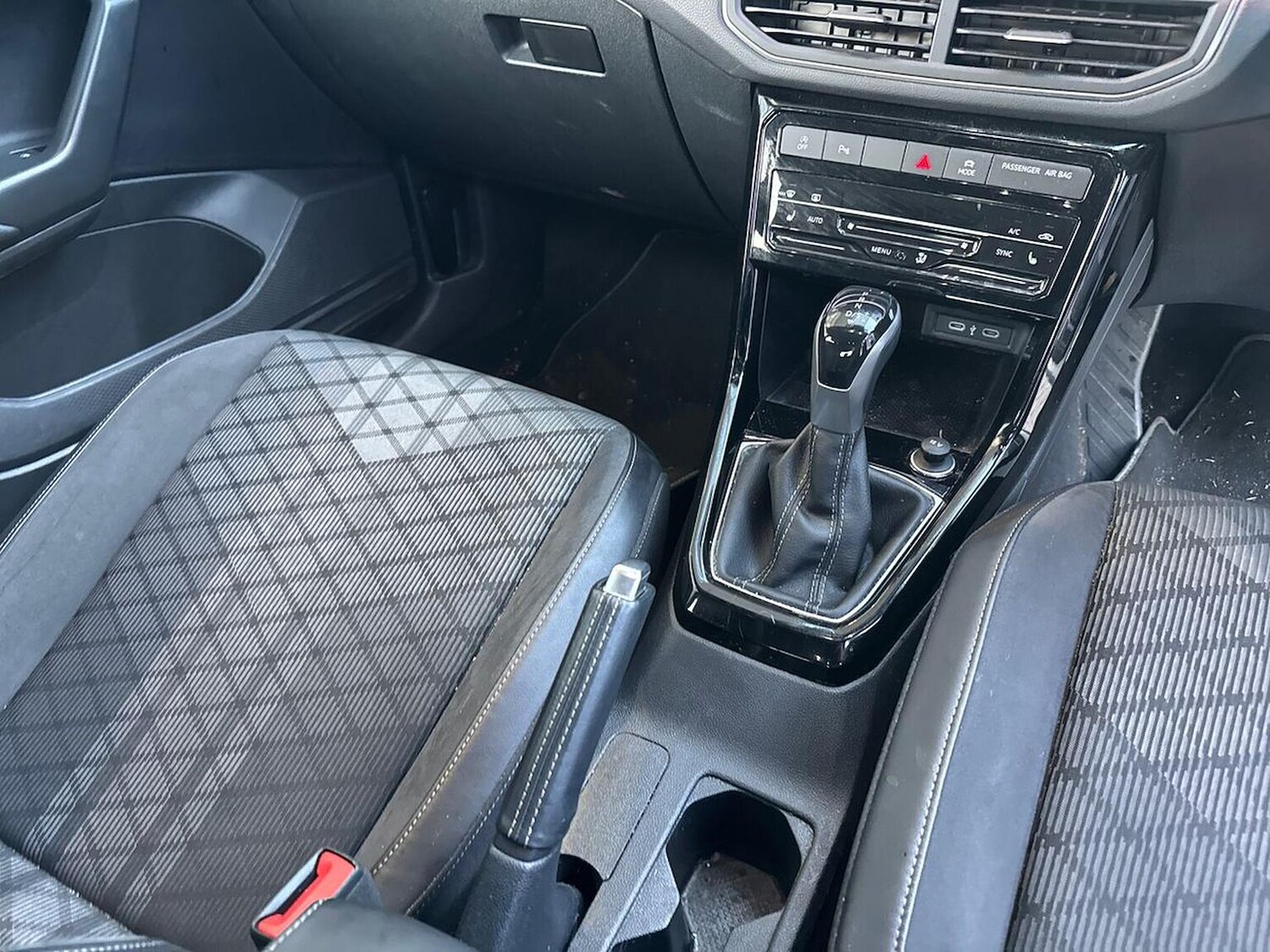 Used Volkswagen T-Cross 2024 for sale - 77487697: Photo 13