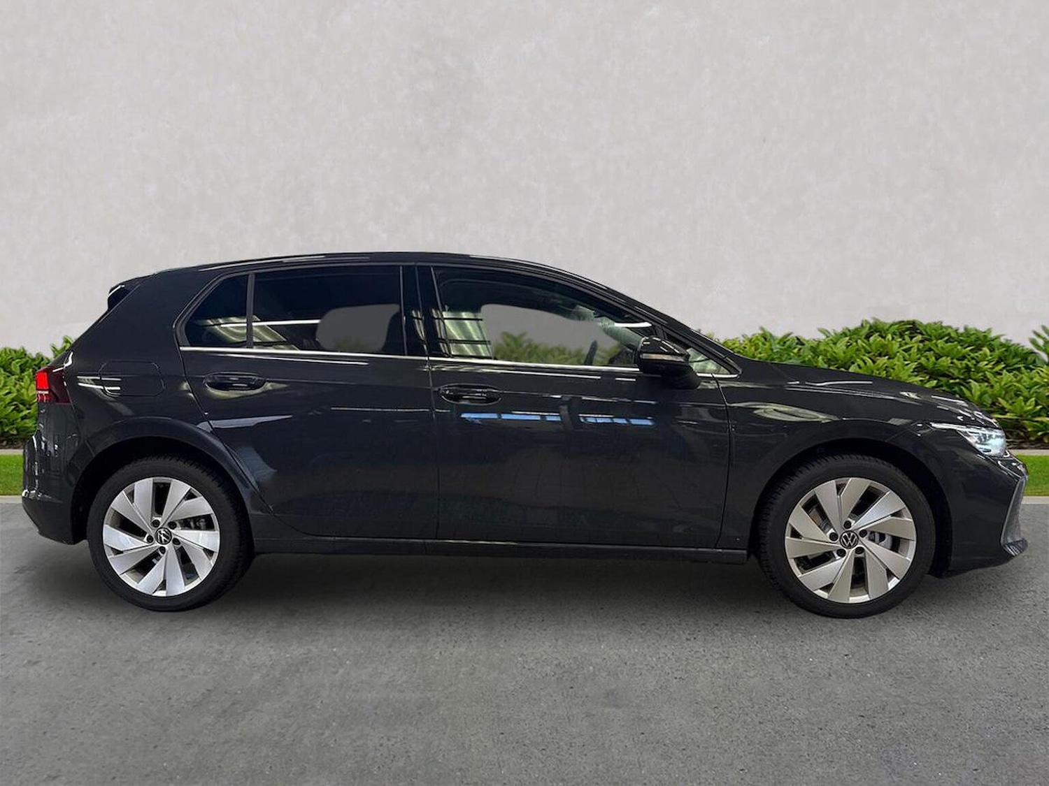 Used Volkswagen Golf 2025 for sale - 77487671: Photo 3