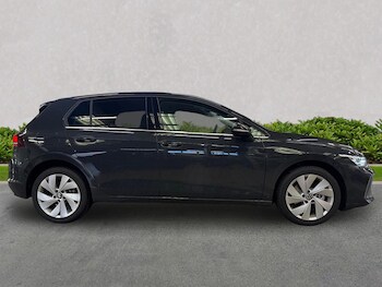 Used Volkswagen Golf 2025 for sale - 77487671: Photo