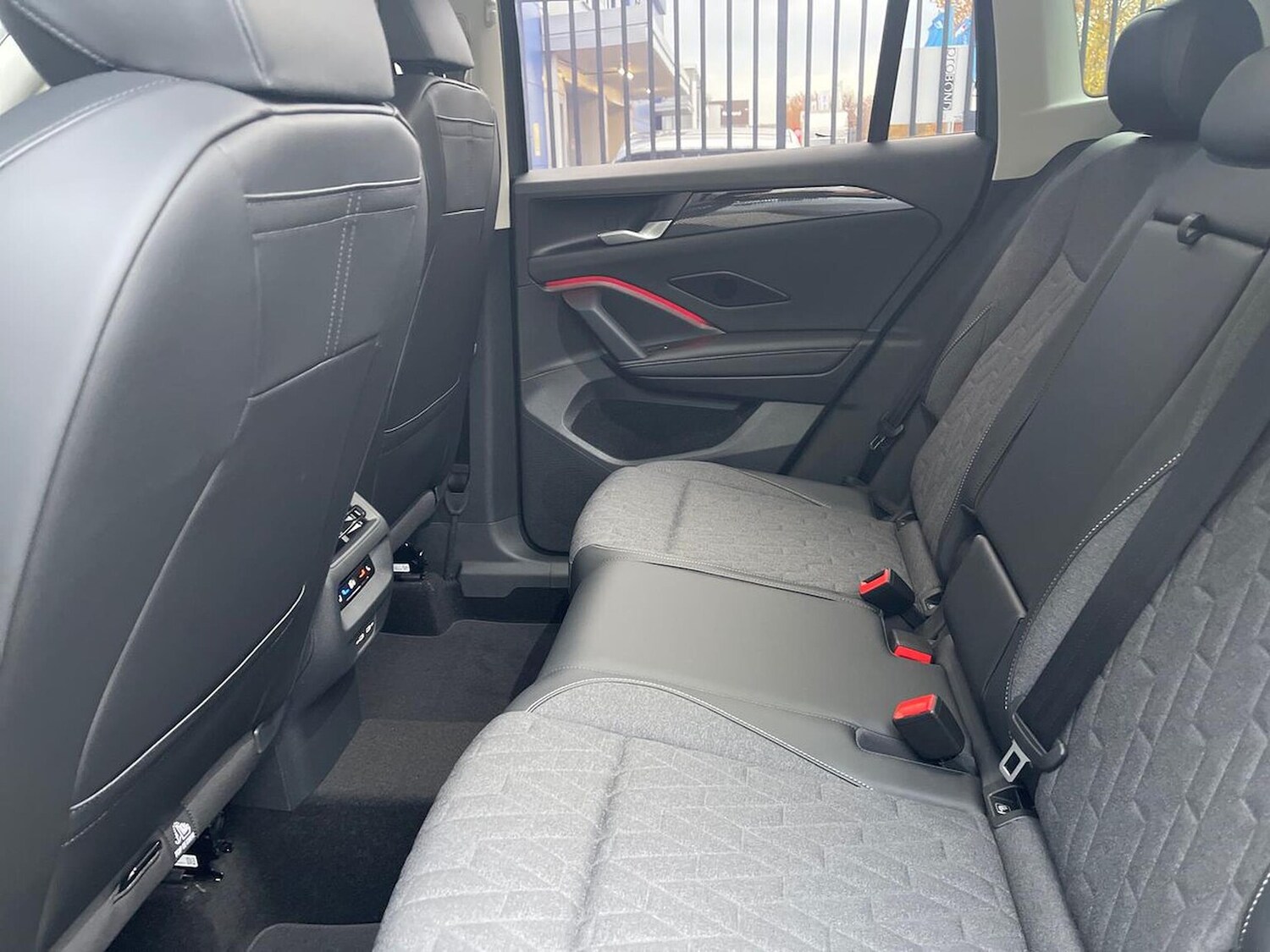 Used Volkswagen Tiguan 2025 for sale - 76490608: Photo 16