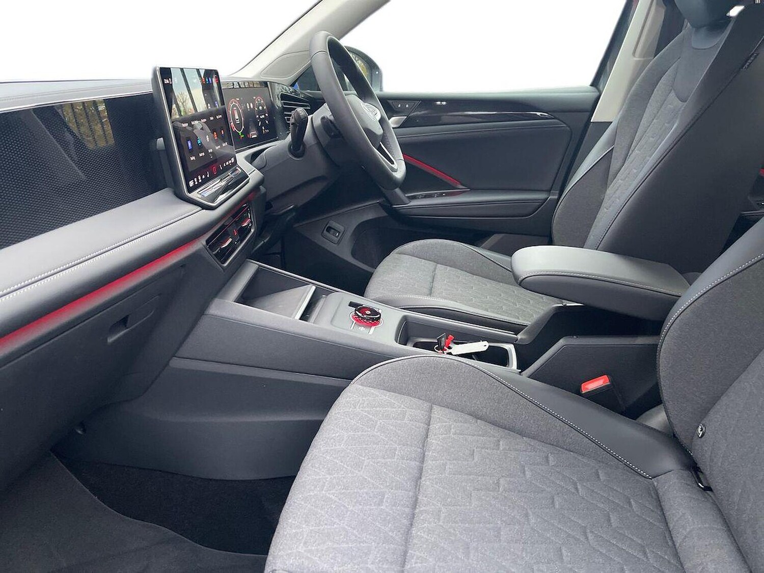 Used Volkswagen Tiguan 2025 for sale - 76490608: Photo 7