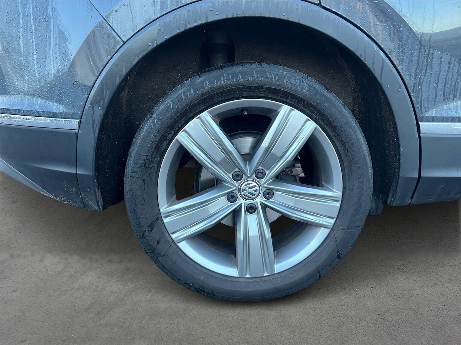 Used Volkswagen Tiguan 2018 for sale - 76791857: Photo 6