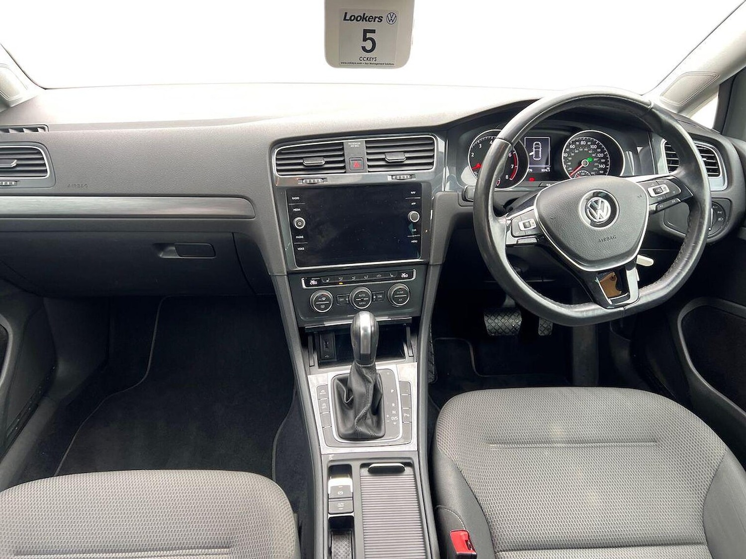 Used Volkswagen Golf 2020 for sale - 76628175: Photo 8