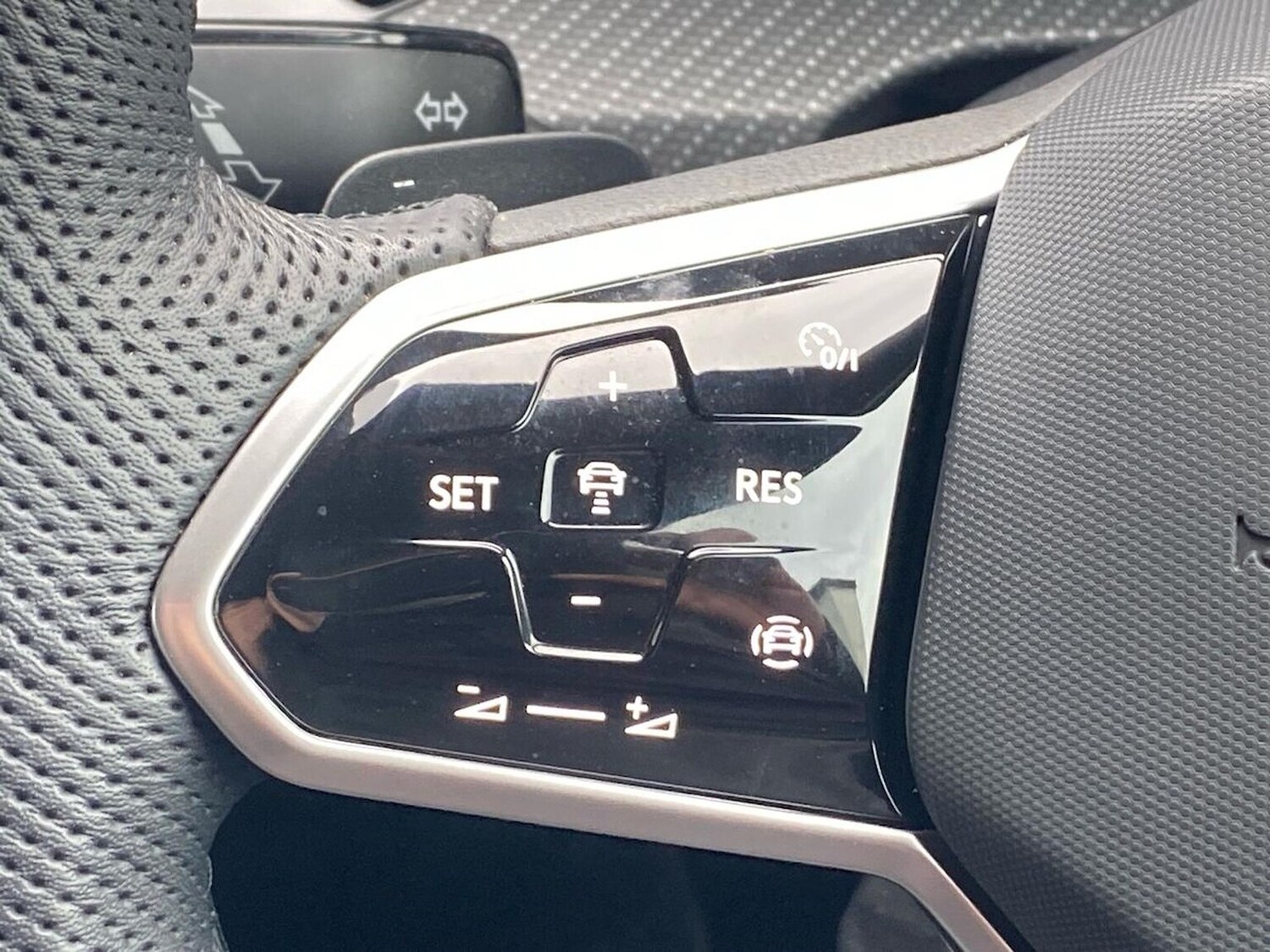 Used Volkswagen Golf 2024 for sale - 78193966: Photo 27