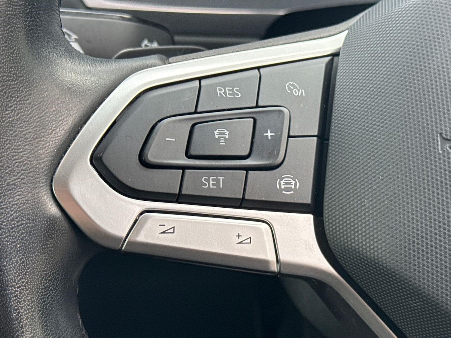 Used Volkswagen Tiguan 2022 for sale - 78060613: Photo 27