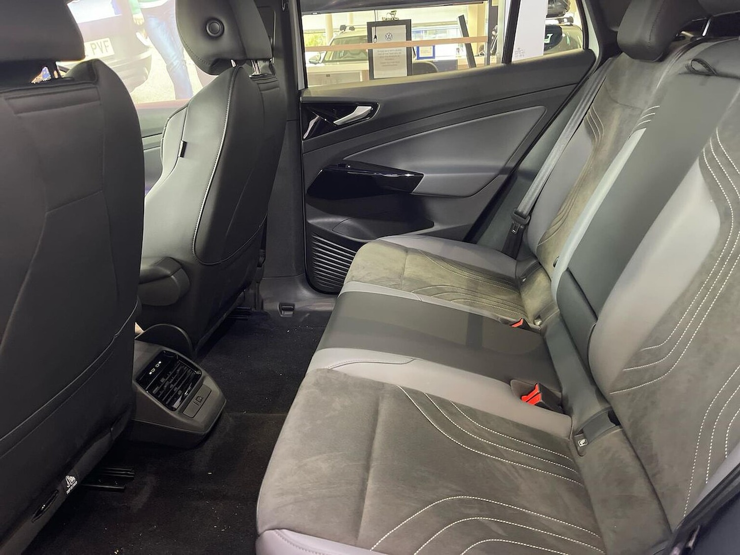 Used Volkswagen ID.4 2025 for sale - 76837114: Photo 16