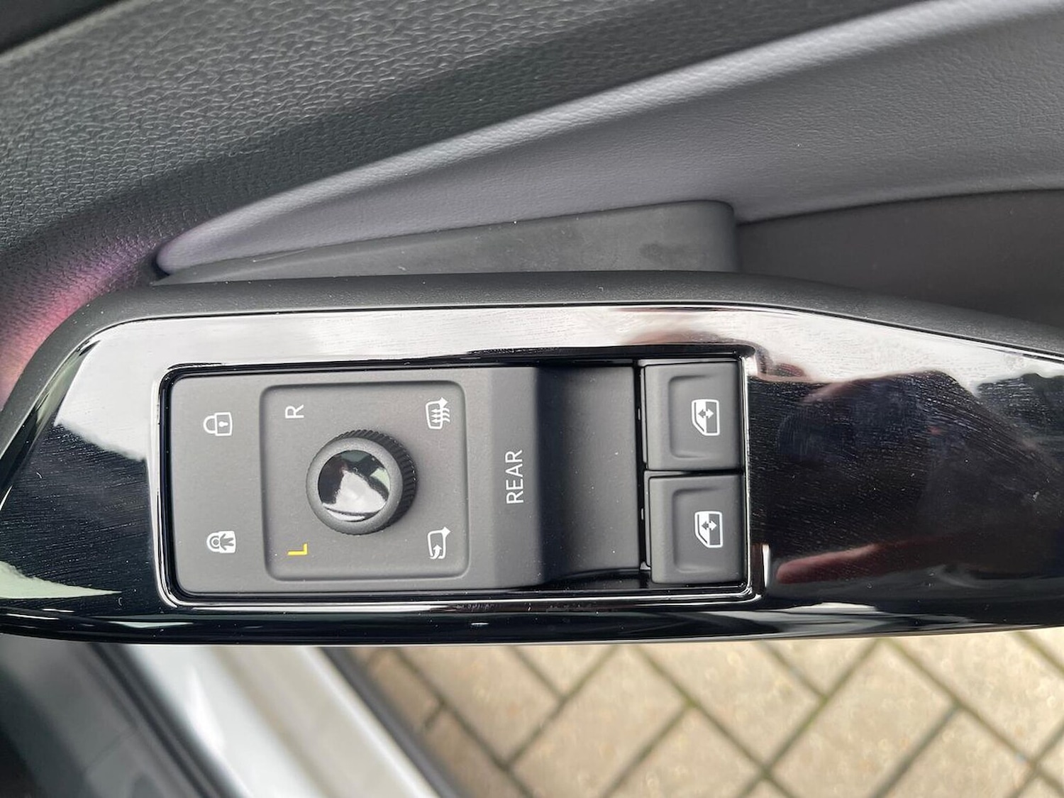 Used Volkswagen ID.4 2025 for sale - 76837114: Photo 21