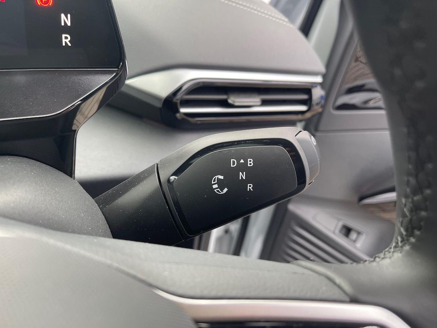 Used Volkswagen ID.4 2025 for sale - 76837114: Photo 28