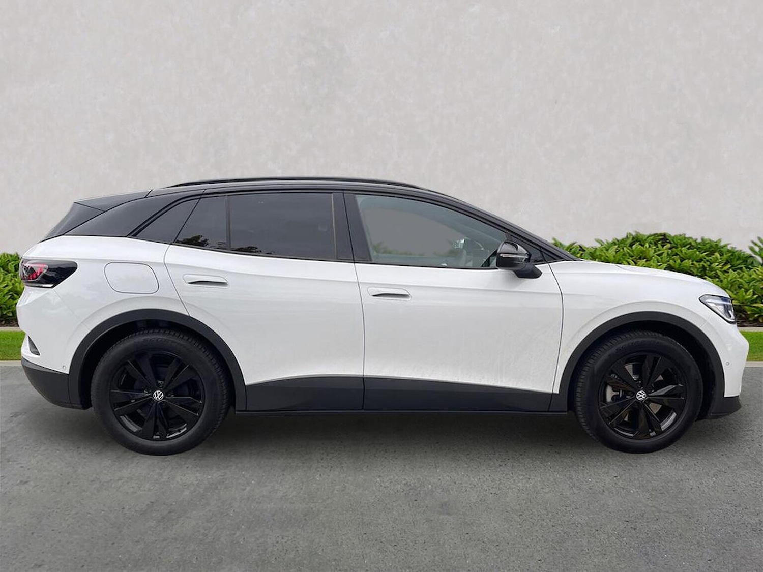 Used Volkswagen ID.4 2025 for sale - 76837114: Photo 3